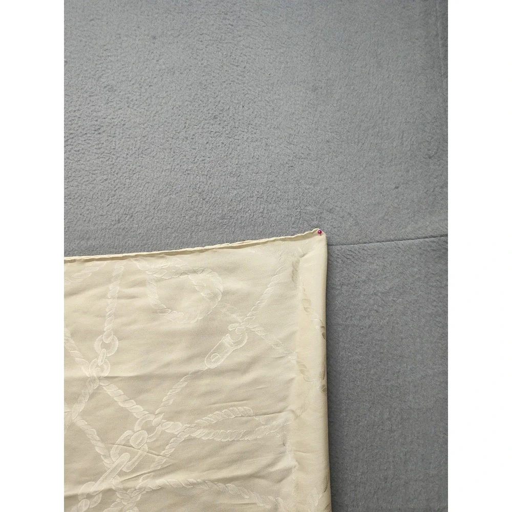 Manolo Borromeo pre owned
